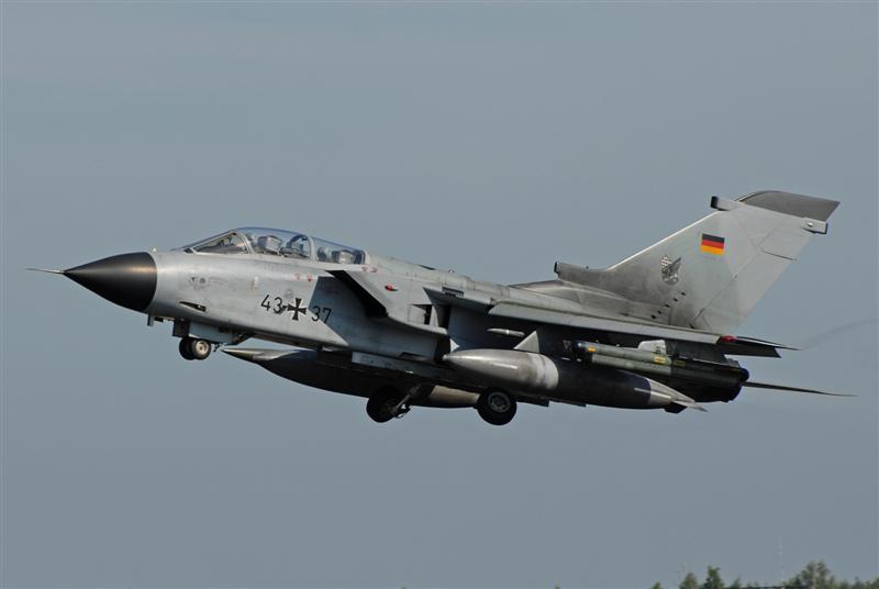 low level take-off.jpg - jens.schymura@onlinehome.de